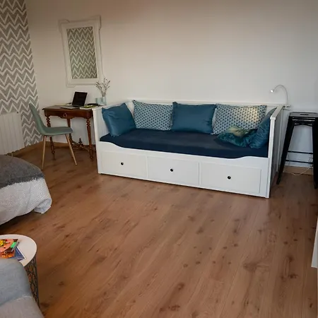 Apartman Les Beaux Jours,